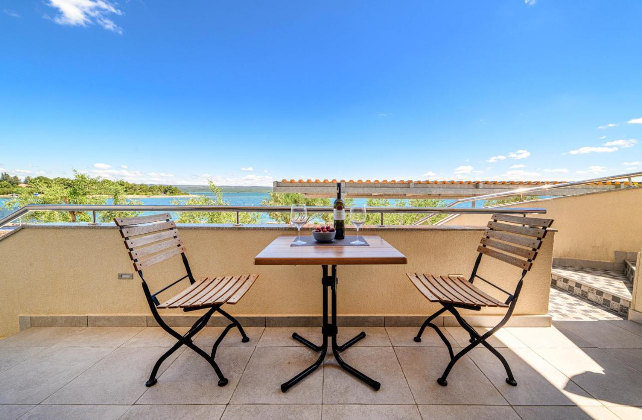 Sibenik Boats Apartamento Raslina Exterior foto